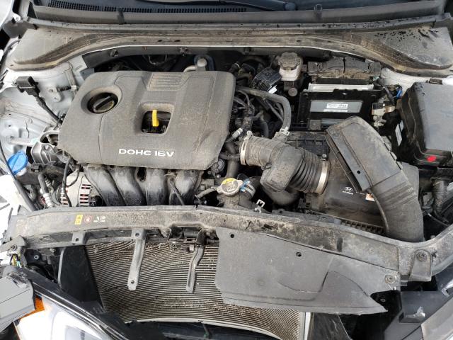 Photo 6 VIN: 5NPD84LF3JH245798 - HYUNDAI ELANTRA 