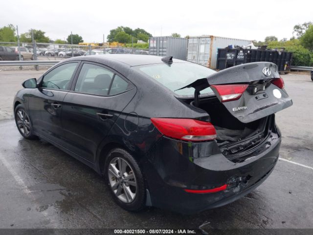 Photo 2 VIN: 5NPD84LF3JH246143 - HYUNDAI ELANTRA 