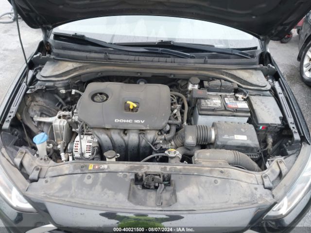 Photo 9 VIN: 5NPD84LF3JH246143 - HYUNDAI ELANTRA 