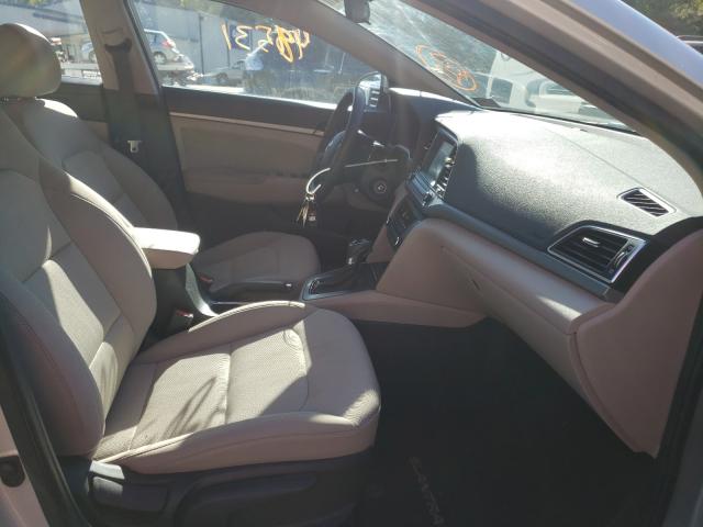 Photo 4 VIN: 5NPD84LF3JH250435 - HYUNDAI ELANTRA SE 