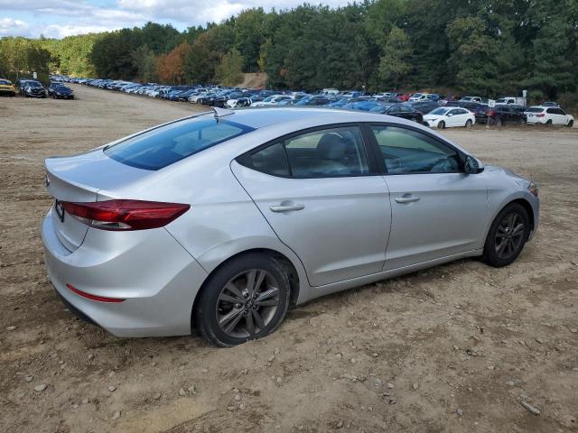 Photo 2 VIN: 5NPD84LF3JH255814 - HYUNDAI ELANTRA SE 