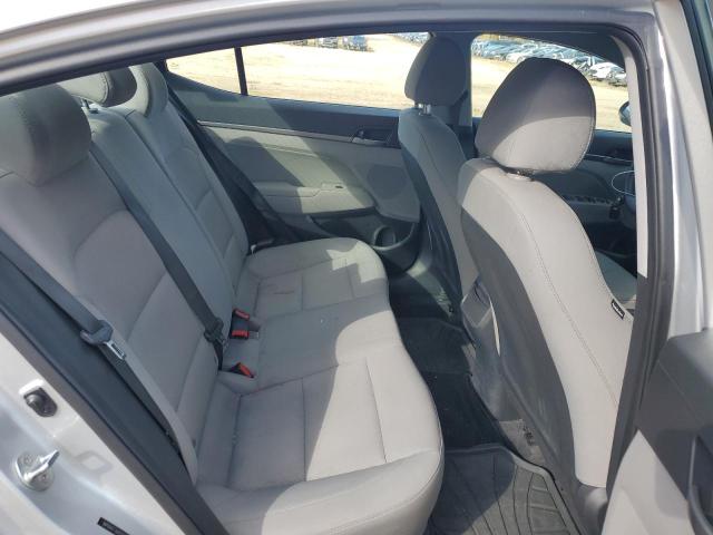 Photo 9 VIN: 5NPD84LF3JH255814 - HYUNDAI ELANTRA SE 