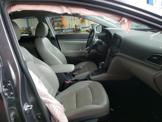 Photo 4 VIN: 5NPD84LF3JH264142 - HYUNDAI ELANTRA SE 