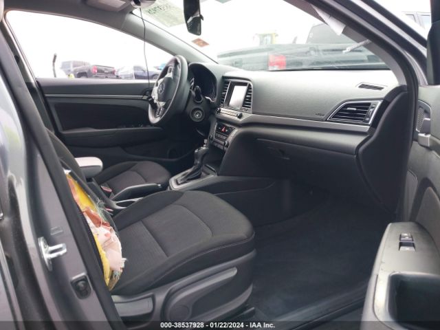 Photo 4 VIN: 5NPD84LF3JH265629 - HYUNDAI ELANTRA 