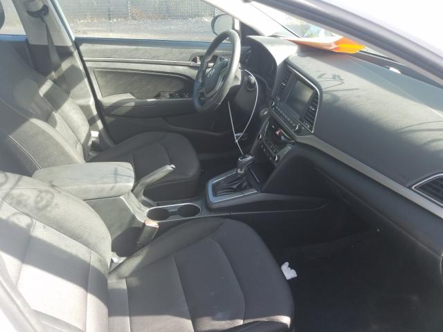 Photo 4 VIN: 5NPD84LF3JH266375 - HYUNDAI ELANTRA SE 