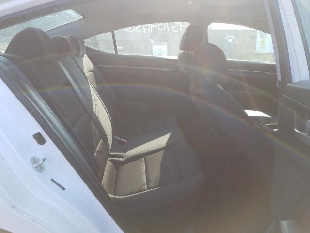 Photo 5 VIN: 5NPD84LF3JH266375 - HYUNDAI ELANTRA SE 