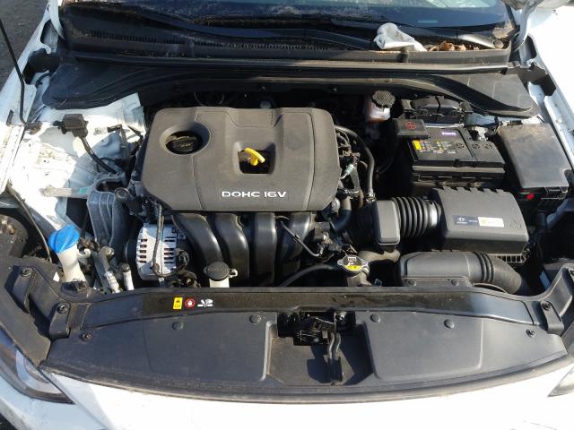 Photo 6 VIN: 5NPD84LF3JH266375 - HYUNDAI ELANTRA SE 