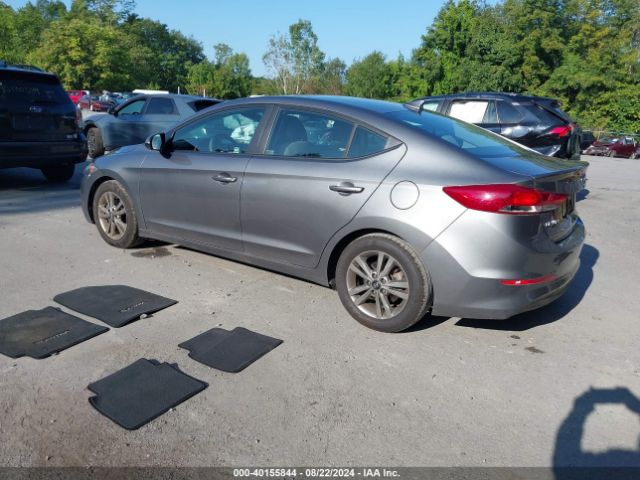 Photo 2 VIN: 5NPD84LF3JH268501 - HYUNDAI ELANTRA 