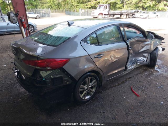 Photo 3 VIN: 5NPD84LF3JH271785 - HYUNDAI ELANTRA 