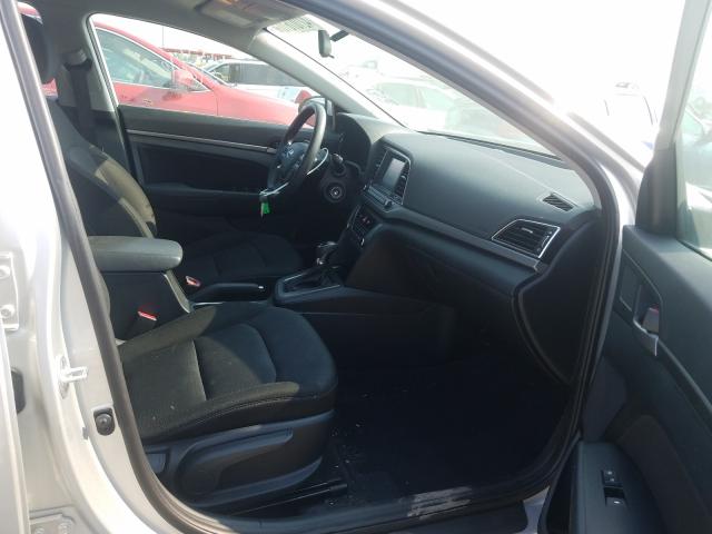 Photo 4 VIN: 5NPD84LF3JH280924 - HYUNDAI ELANTRA SE 