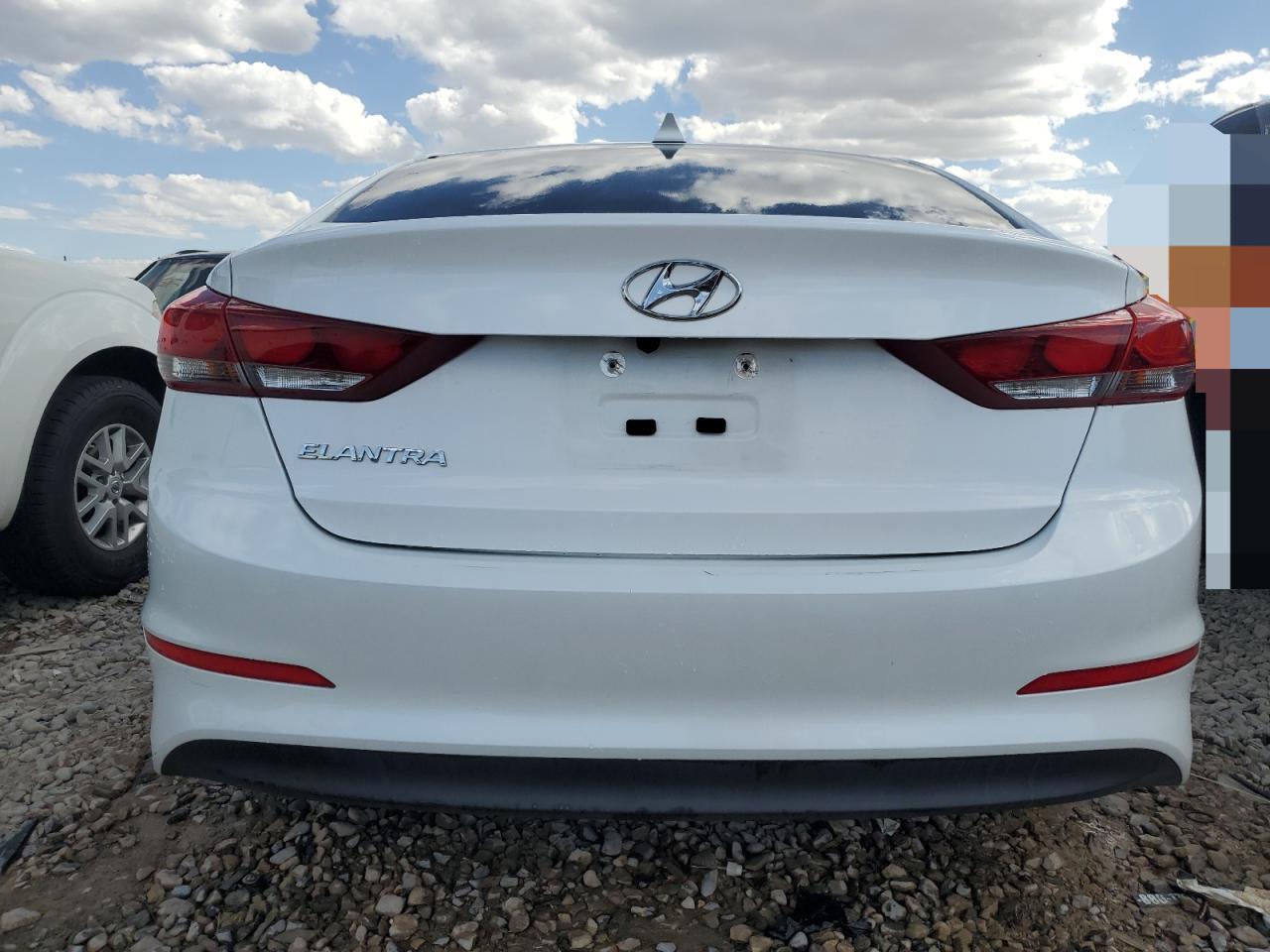 Photo 5 VIN: 5NPD84LF3JH282382 - HYUNDAI ELANTRA 