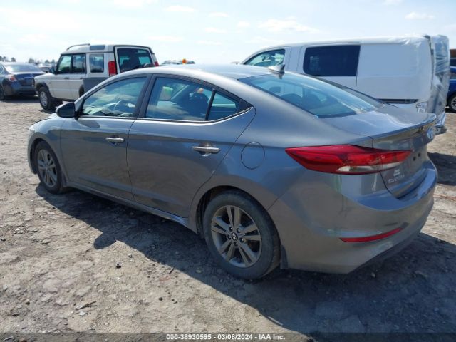 Photo 2 VIN: 5NPD84LF3JH285802 - HYUNDAI ELANTRA 