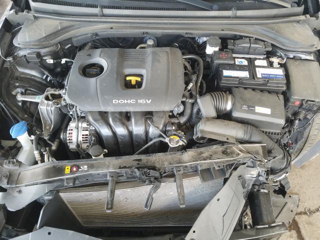 Photo 6 VIN: 5NPD84LF3JH286853 - HYUNDAI ELANTRA SE 