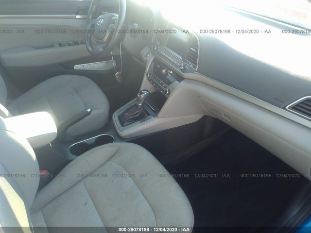 Photo 4 VIN: 5NPD84LF3JH291664 - HYUNDAI ELANTRA 