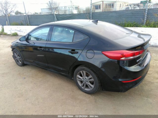 Photo 2 VIN: 5NPD84LF3JH294371 - HYUNDAI ELANTRA 