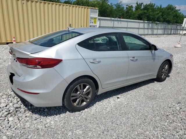 Photo 2 VIN: 5NPD84LF3JH301335 - HYUNDAI ELANTRA SE 