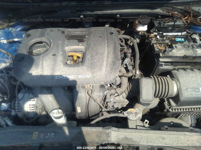 Photo 9 VIN: 5NPD84LF3JH305806 - HYUNDAI ELANTRA 