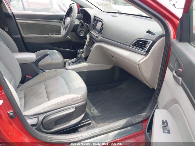 Photo 4 VIN: 5NPD84LF3JH306504 - HYUNDAI ELANTRA 