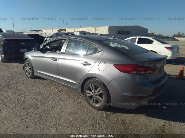 Photo 2 VIN: 5NPD84LF3JH307586 - HYUNDAI ELANTRA 