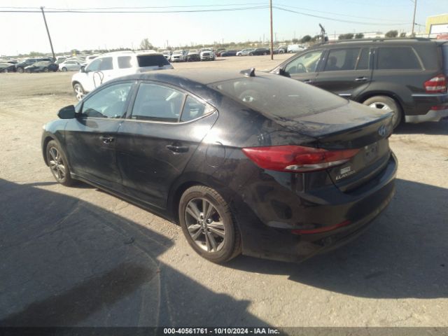 Photo 2 VIN: 5NPD84LF3JH310973 - HYUNDAI ELANTRA 