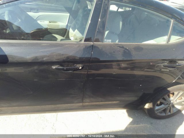 Photo 5 VIN: 5NPD84LF3JH310973 - HYUNDAI ELANTRA 