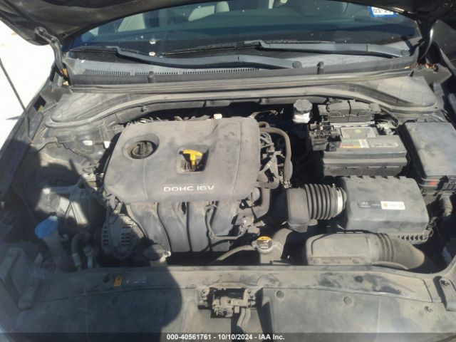 Photo 9 VIN: 5NPD84LF3JH310973 - HYUNDAI ELANTRA 