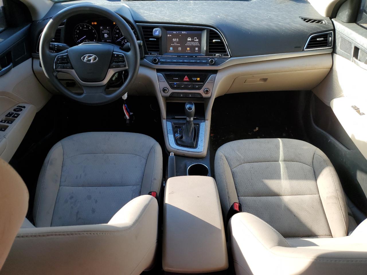 Photo 7 VIN: 5NPD84LF3JH315901 - HYUNDAI ELANTRA 