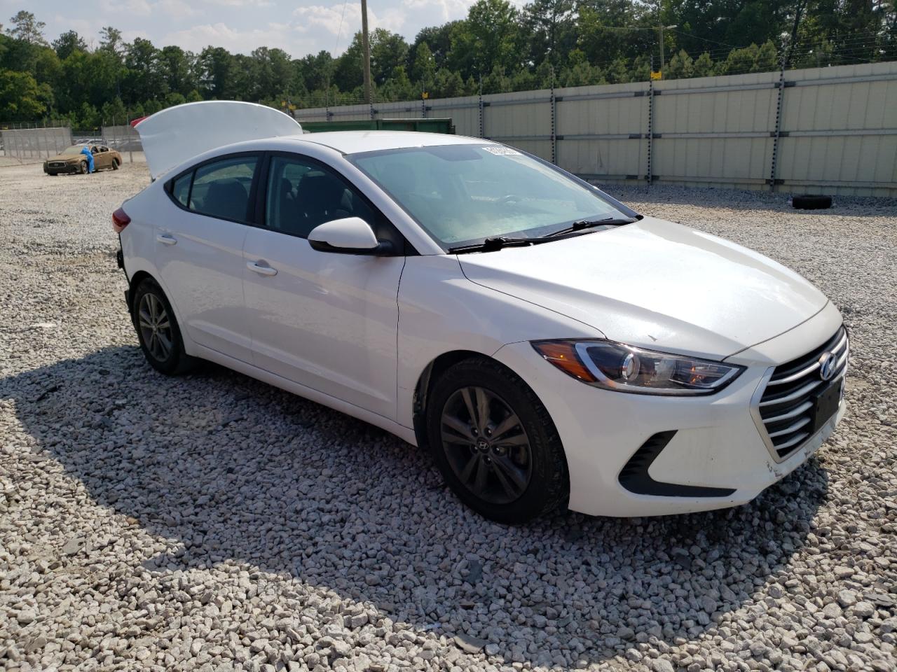 Photo 3 VIN: 5NPD84LF3JH316594 - HYUNDAI ELANTRA 