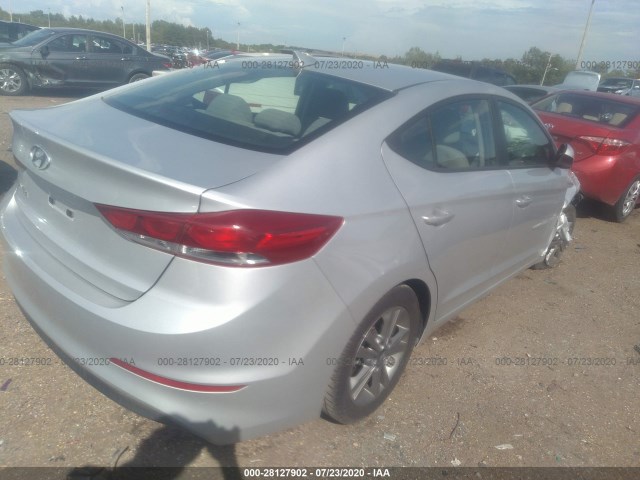 Photo 3 VIN: 5NPD84LF3JH335355 - HYUNDAI ELANTRA 