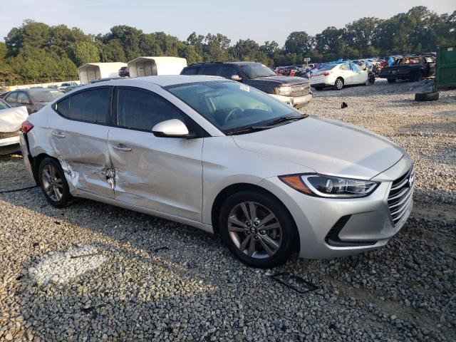 Photo 3 VIN: 5NPD84LF3JH373555 - HYUNDAI ELANTRA SE 