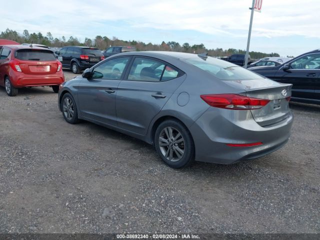 Photo 2 VIN: 5NPD84LF3JH375399 - HYUNDAI ELANTRA 