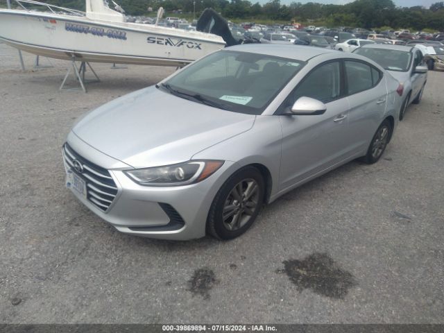 Photo 1 VIN: 5NPD84LF3JH375645 - HYUNDAI ELANTRA 