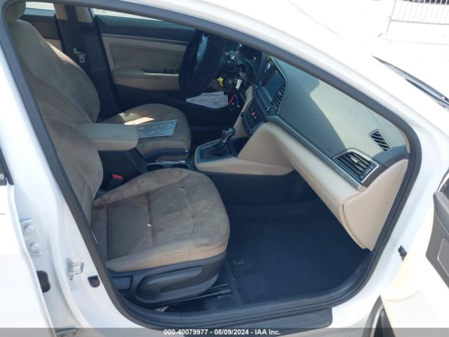 Photo 4 VIN: 5NPD84LF3JH379288 - HYUNDAI ELANTRA 