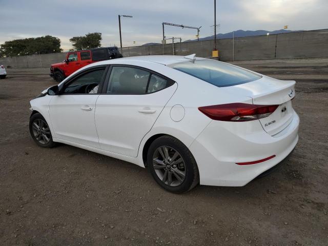 Photo 1 VIN: 5NPD84LF3JH380795 - HYUNDAI ELANTRA SE 