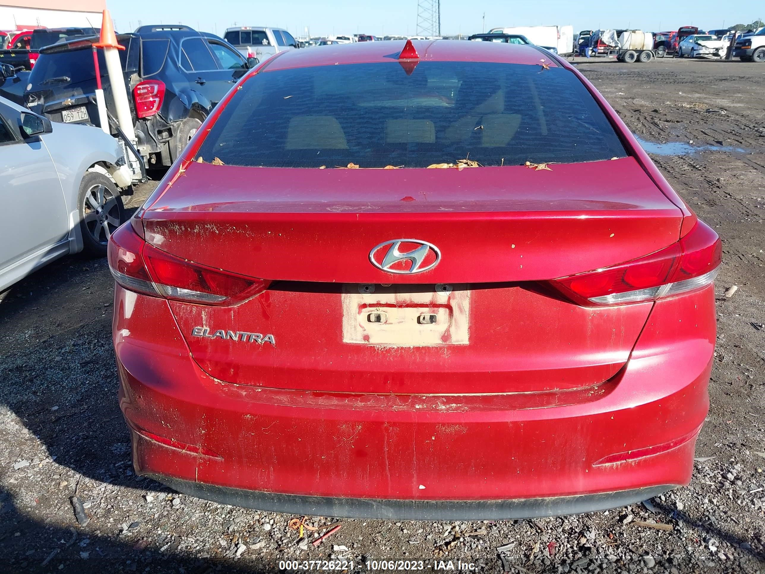 Photo 14 VIN: 5NPD84LF3JH395684 - HYUNDAI ELANTRA 