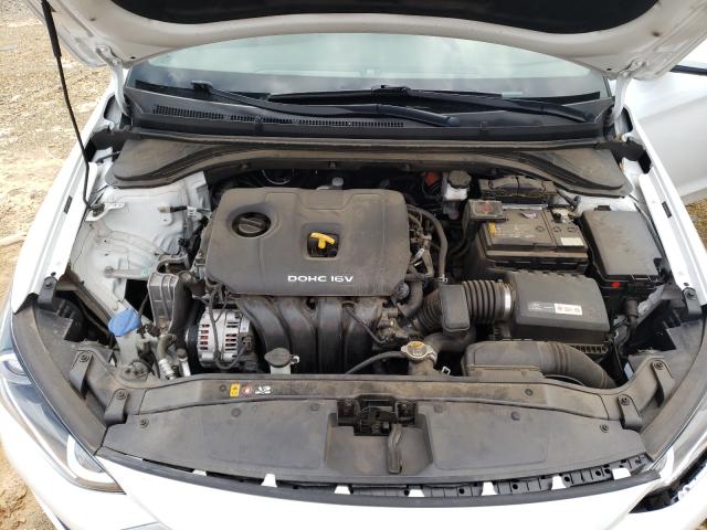 Photo 6 VIN: 5NPD84LF3JH399881 - HYUNDAI ELANTRA SE 