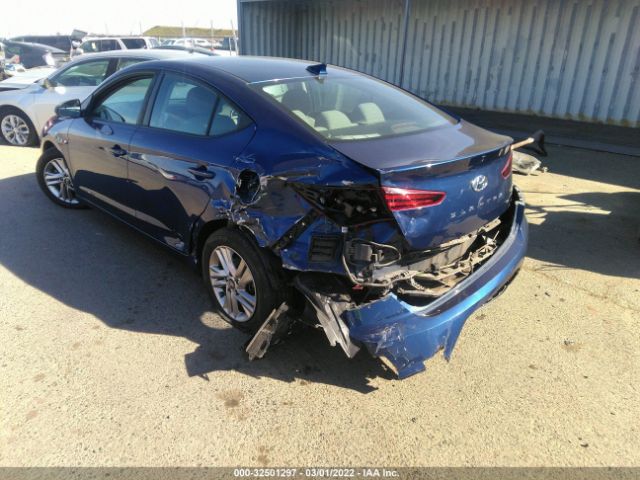 Photo 2 VIN: 5NPD84LF3KH403848 - HYUNDAI ELANTRA 