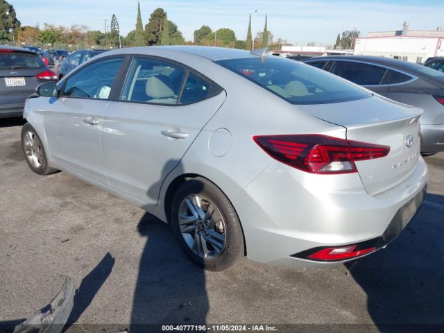 Photo 2 VIN: 5NPD84LF3KH409083 - HYUNDAI ELANTRA 