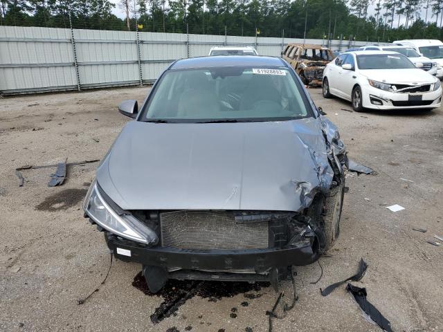 Photo 4 VIN: 5NPD84LF3KH419001 - HYUNDAI ELANTRA SE 