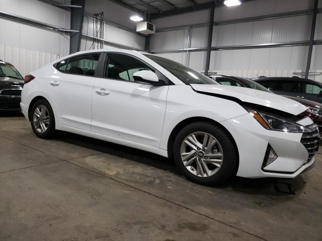 Photo 3 VIN: 5NPD84LF3KH435943 - HYUNDAI ELANTRA SE 