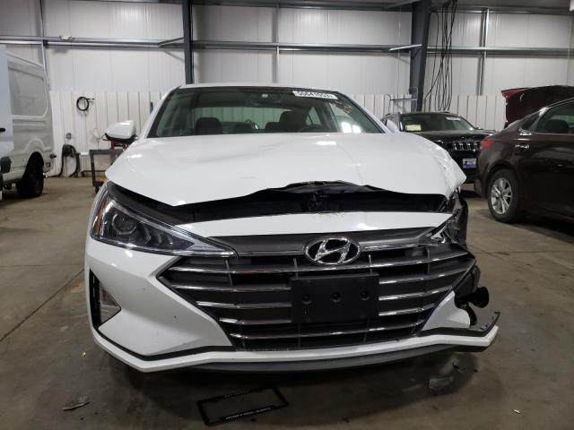 Photo 4 VIN: 5NPD84LF3KH435943 - HYUNDAI ELANTRA SE 