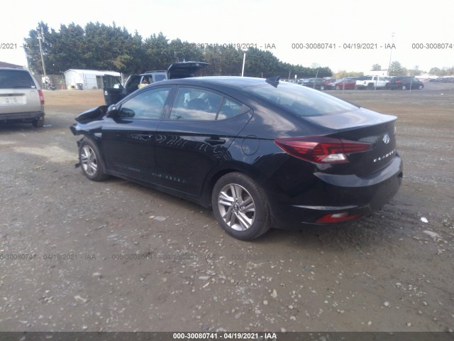 Photo 2 VIN: 5NPD84LF3KH442584 - HYUNDAI ELANTRA 