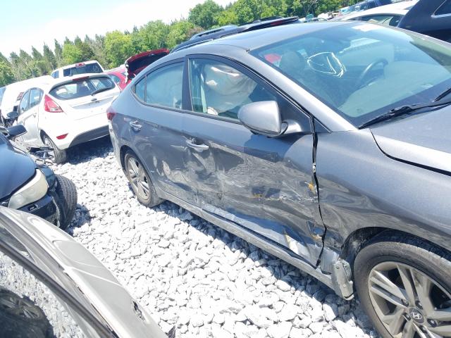 Photo 8 VIN: 5NPD84LF3KH451138 - HYUNDAI ELANTRA SE 