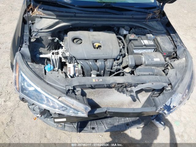 Photo 9 VIN: 5NPD84LF3KH453195 - HYUNDAI ELANTRA 