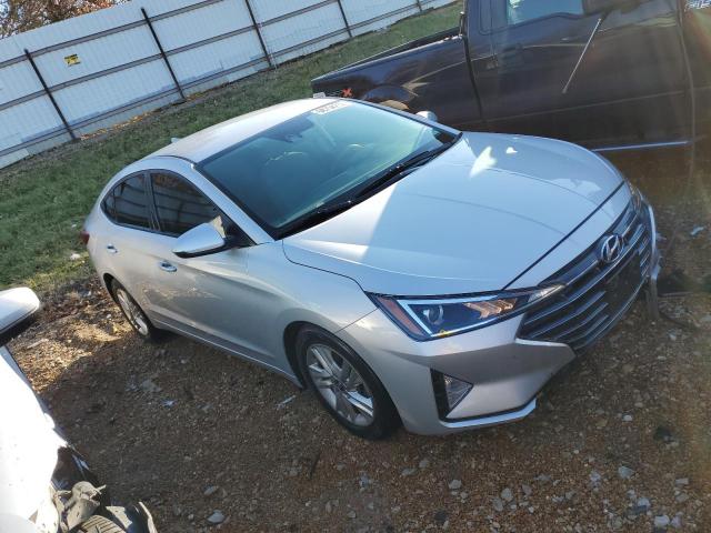 Photo 3 VIN: 5NPD84LF3KH463709 - HYUNDAI ELANTRA SE 