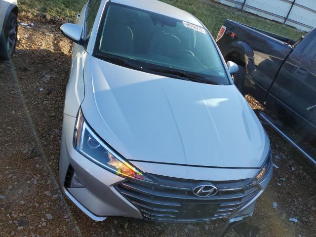 Photo 4 VIN: 5NPD84LF3KH463709 - HYUNDAI ELANTRA SE 