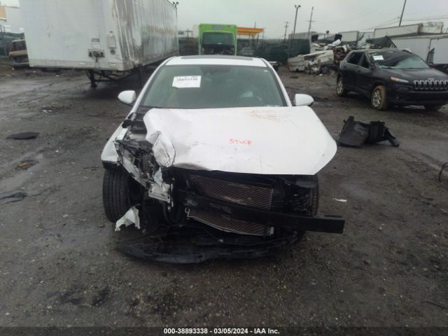 Photo 5 VIN: 5NPD84LF3KH468439 - HYUNDAI ELANTRA 