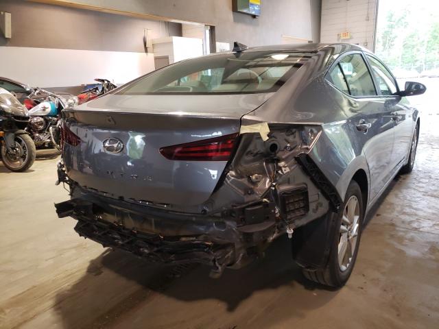 Photo 3 VIN: 5NPD84LF3KH472846 - HYUNDAI ELANTRA SE 