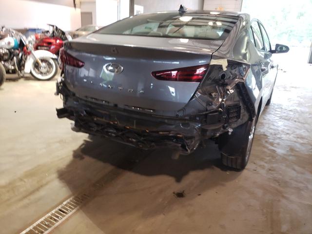 Photo 8 VIN: 5NPD84LF3KH472846 - HYUNDAI ELANTRA SE 