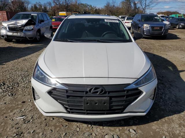 Photo 4 VIN: 5NPD84LF3KH480722 - HYUNDAI ELANTRA SE 